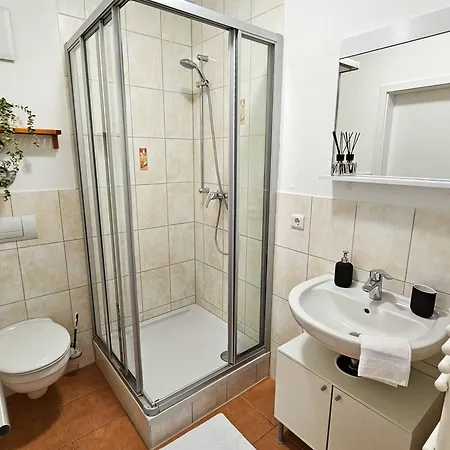 Apartmán Micasa - Altstadt Zentral - Zwischen Anger Und Kraemerbruecke - Wlan - Familienfreundlich *