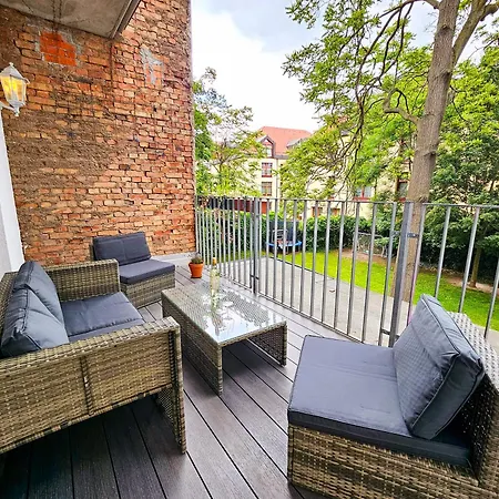 Apartment Micasa - Altstadt Zentral - Zwischen Anger Und Kraemerbruecke - Wlan - Familienfreundlich *
