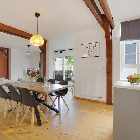 Micasa - Altstadt Zentral - Zwischen Anger Und Kraemerbruecke - Wlan - Familienfreundlich Appartement